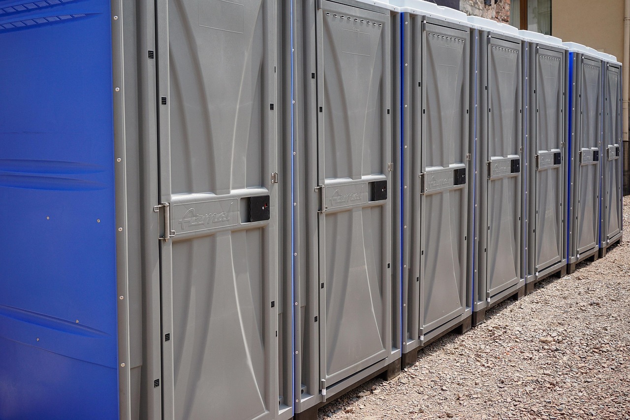Heavy Duty Portable Restroom for Construction Industrial Use